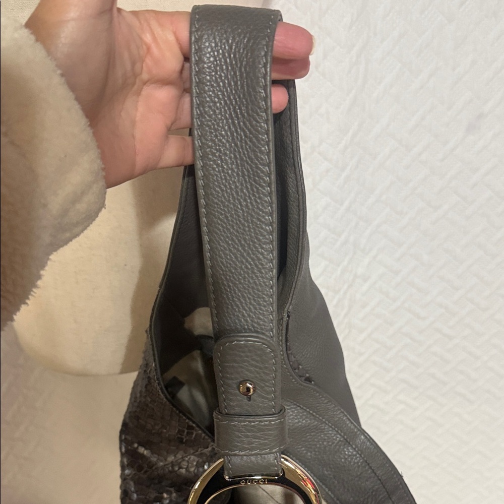 Gucci Python Hobo  Black and Gray Snakeskin Bag - Picture 7 of 10